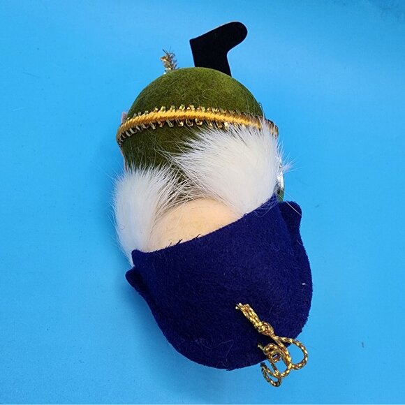 Vintage Pirate Ornament Peg Leg Eye Patch Black Hat Flocked 1960s from Japan - Picture 10 of 10